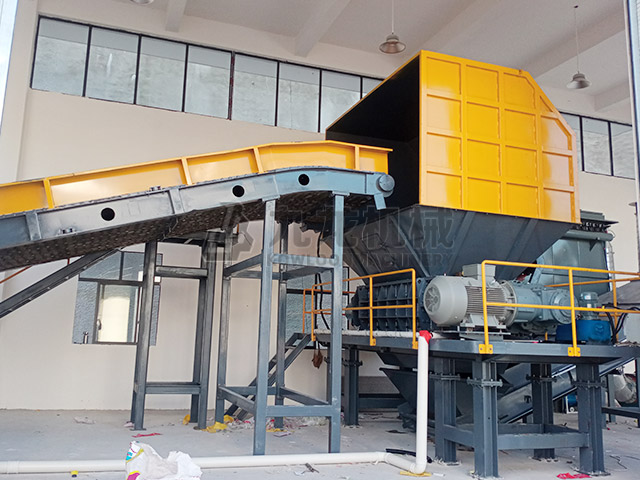 大件垃圾撕碎機在安裝時有哪些細(xì)節(jié)(圖1) 大件垃圾撕碎機在安裝時有哪些細(xì)節(jié)(圖1)